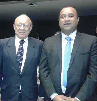  Deputado Roberto Costa ao lado do ex-senador João Alberto 